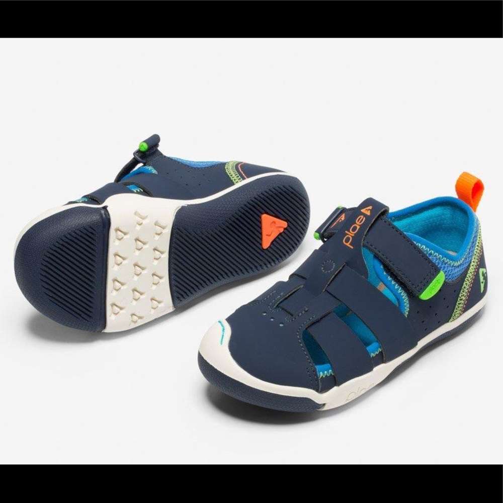 Plae Sam 2.0 sneaker sandals size 9.5 navy